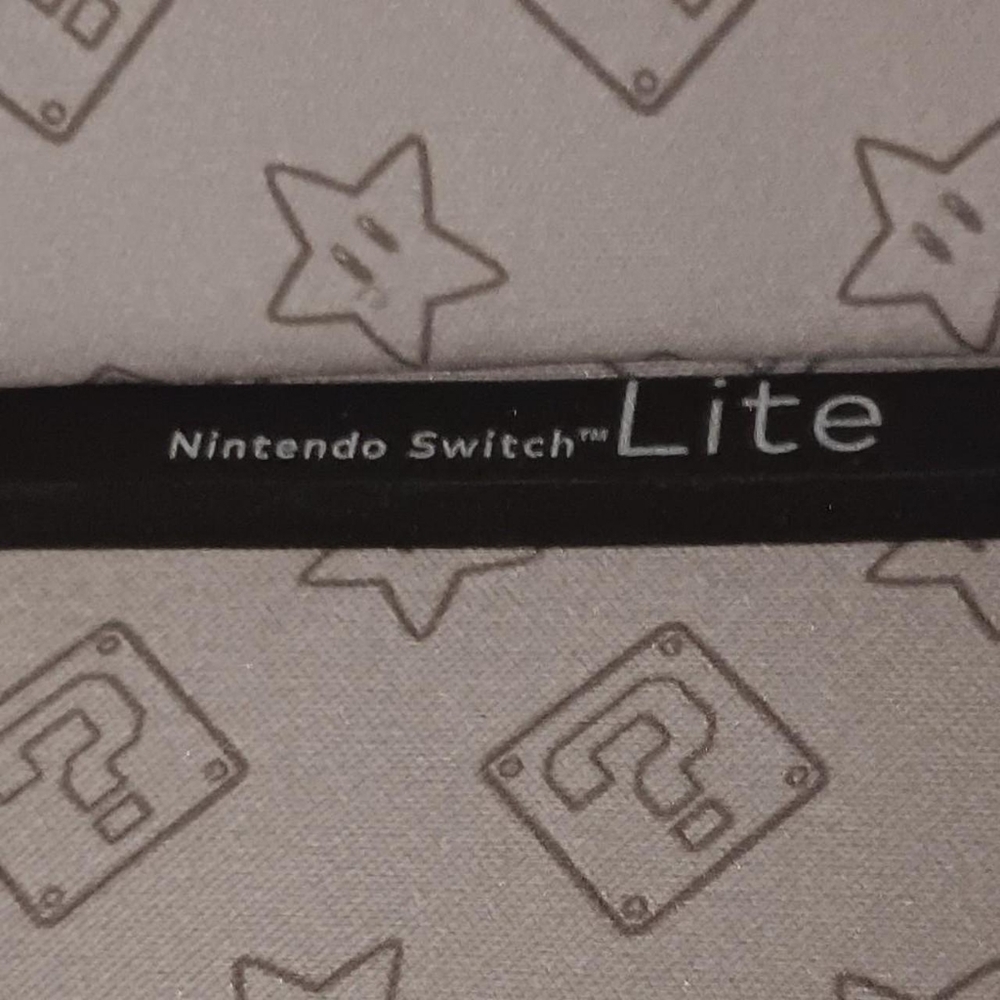 Nintendo switch lite Mario case - Picture 6 of 10